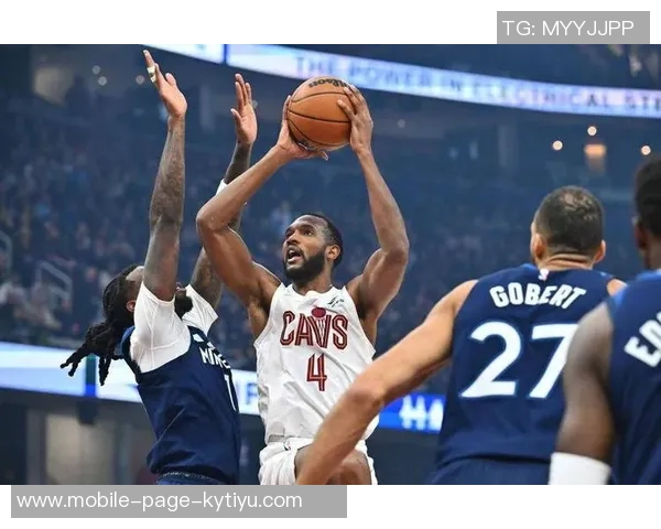 关键时刻莫布里展现实力16投7中三分命中率高达50贡献22分13篮板4助攻4盖帽 关键时刻莫布里展现实力16投7中三分命中率高达50贡献22分13篮板4助攻4盖帽