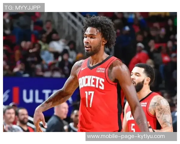 伊森分享狄龙建议称赞乌度卡严格执教风格带来的积极影响 伊森分享狄龙建议称赞乌度卡严格执教风格带来的积极影响