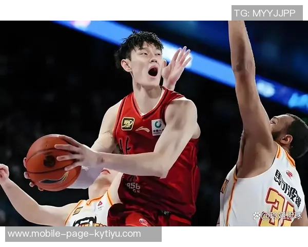 篮网宣布裁掉曾凡博感谢陪伴祝愿他早日康复重返赛场