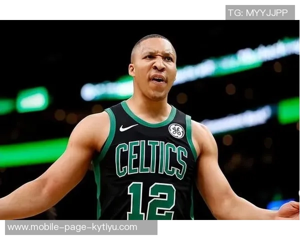 普理查德全能发挥21投8中贡献20分6篮板8助攻正负值高达27 普理查德全能发挥21投8中贡献20分6篮板8助攻正负值高达27