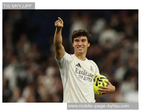 皇马半场领先贝蒂斯贡萨洛打入西甲首球罗德里戈助攻表现出色 皇马半场领先贝蒂斯贡萨洛打入西甲首球罗德里戈助攻表现出色